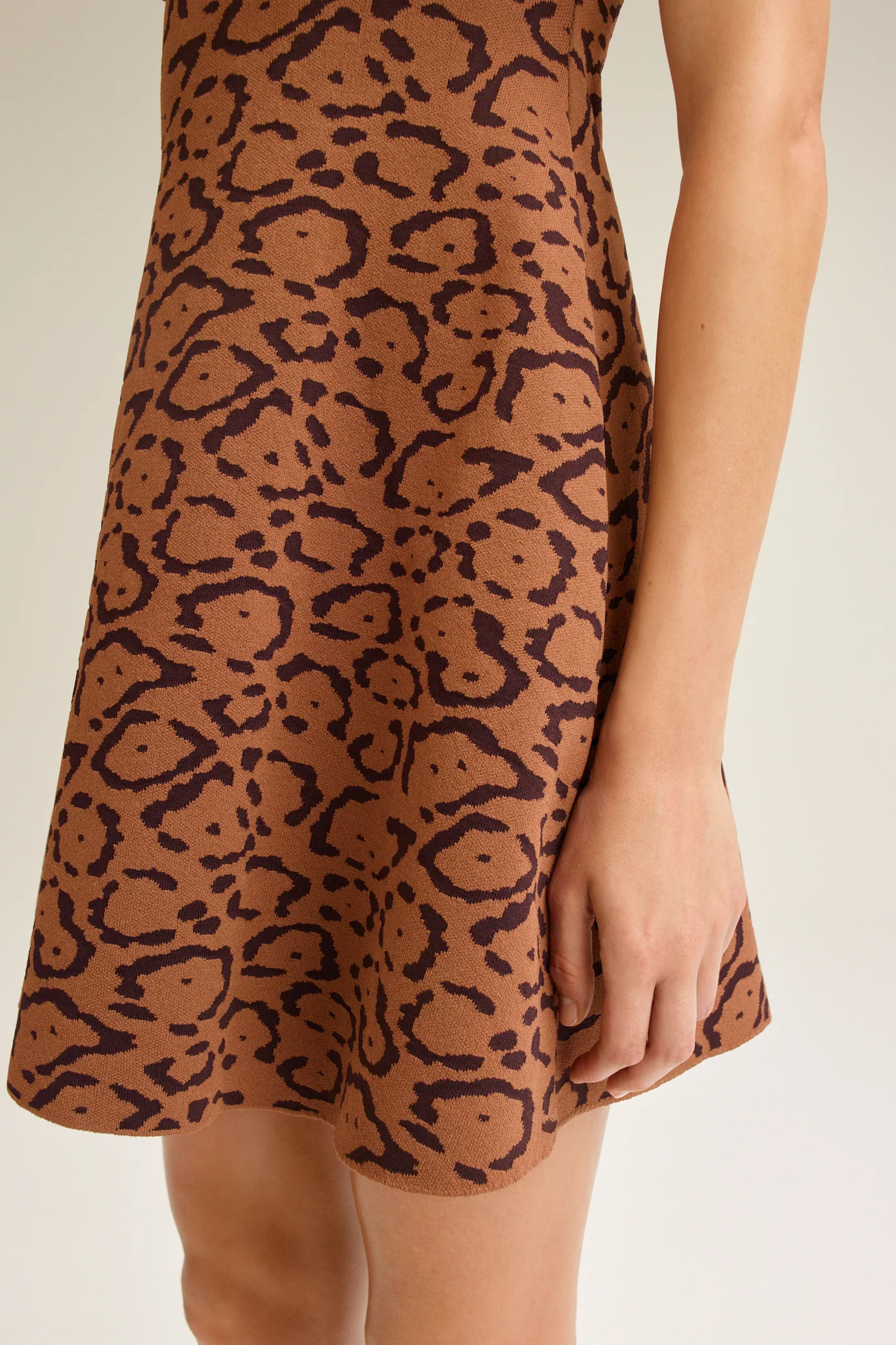 CREPE KNIT JACQUARD MINI - Image 7