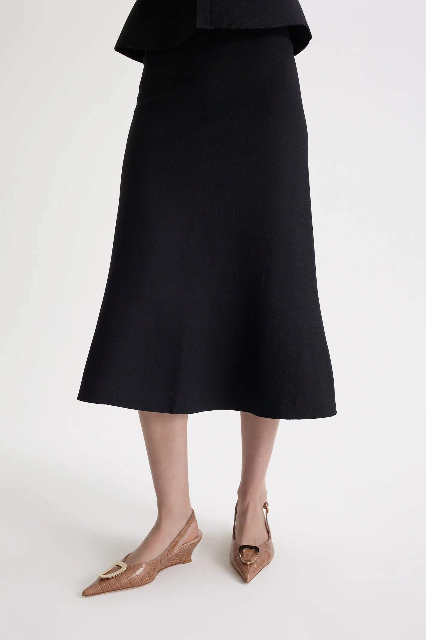 CREPE KNIT SOFT HEM SKIRT - Image 7