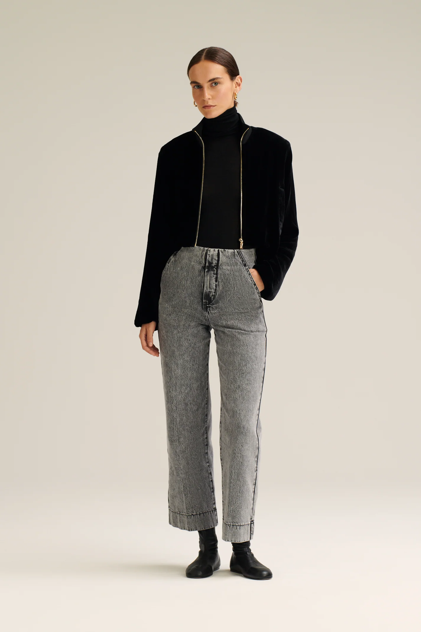 DENIM CROPPED JEAN - Image 4