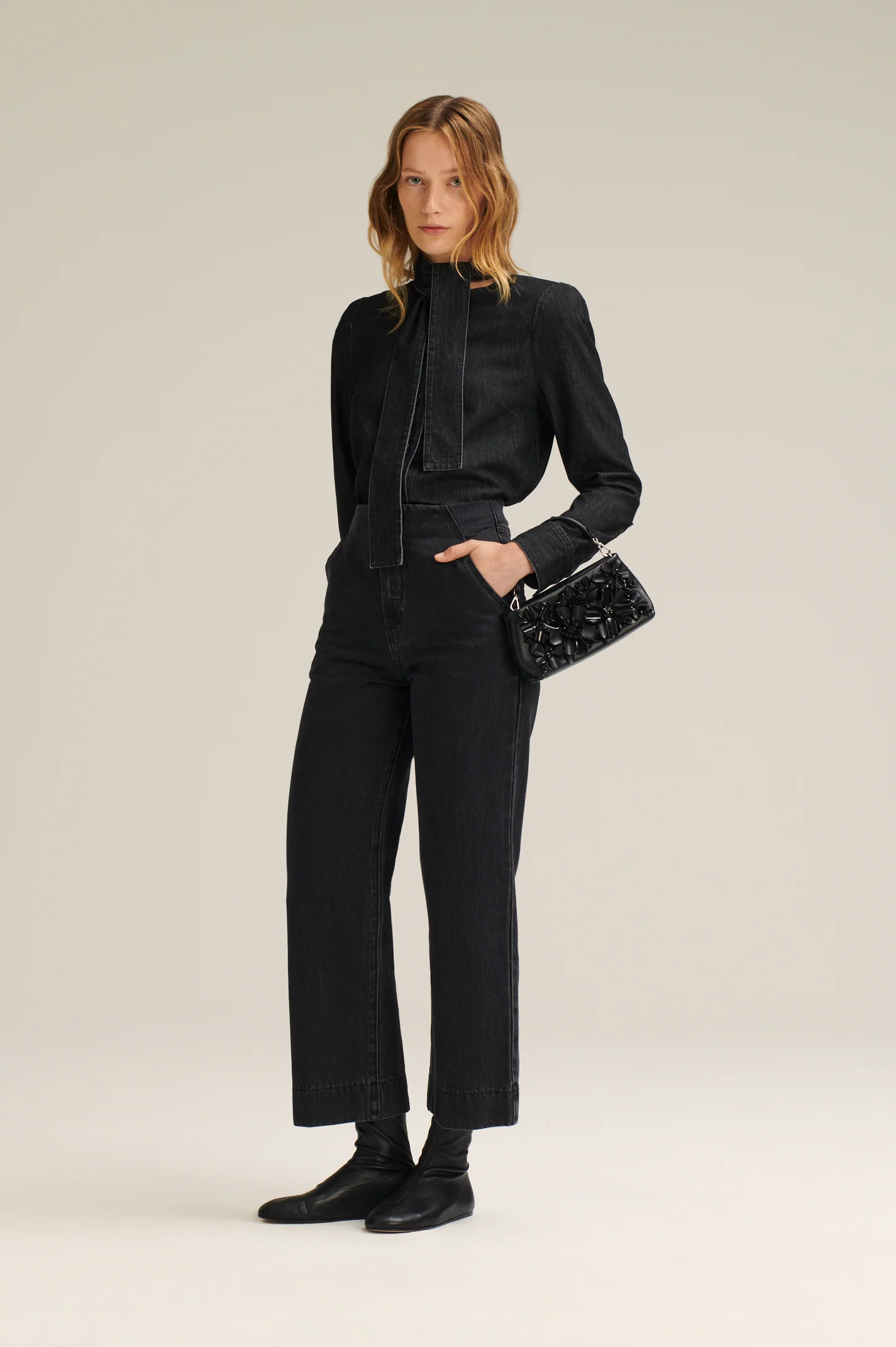 DENIM CROPPED JEAN - Image 3