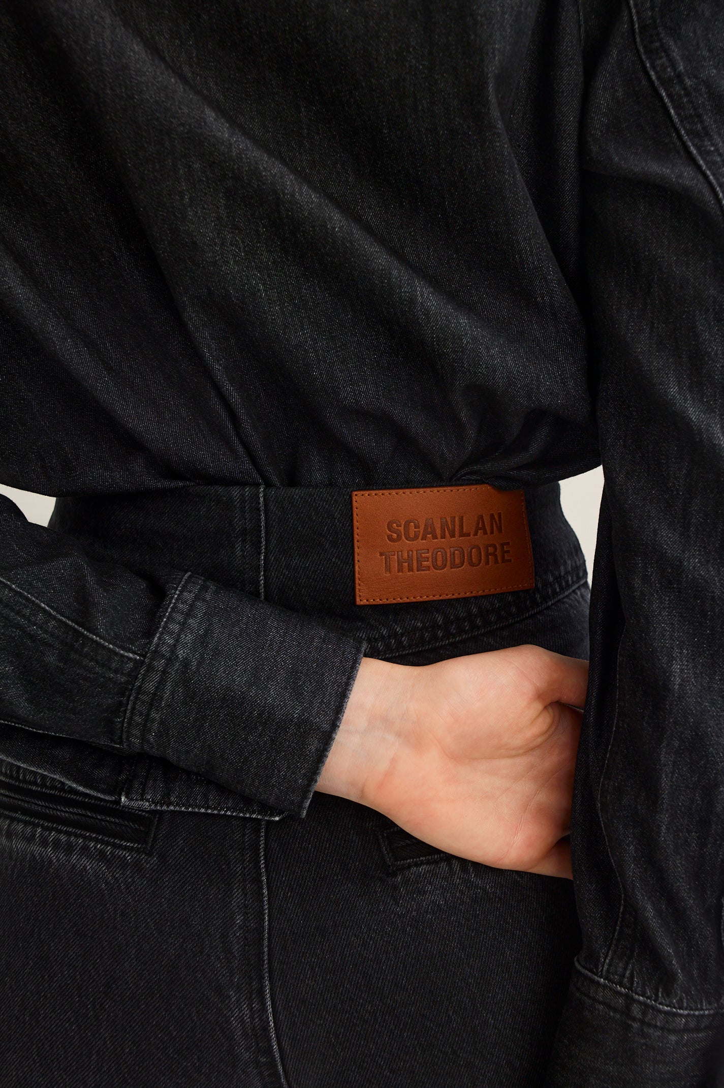 DENIM CROPPED JEAN - Image 6