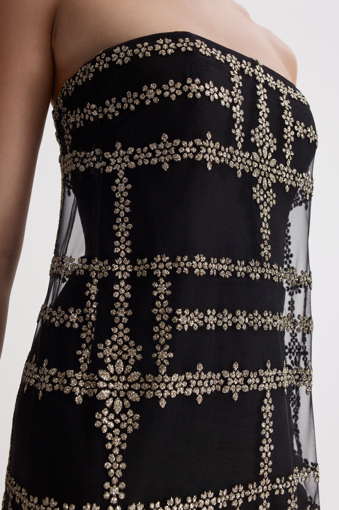 FRENCH TINSEL GOWN - Image 9