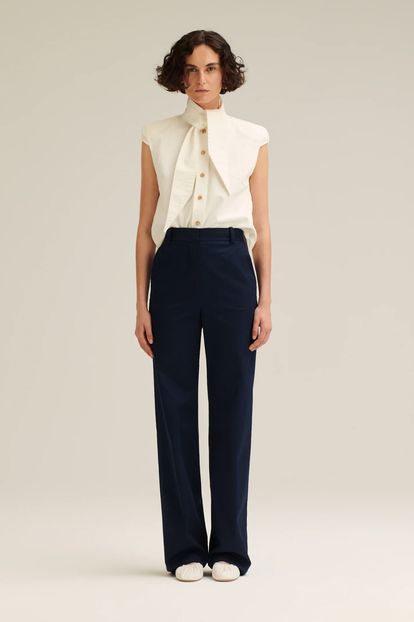SATEEN TAILORED TROUSER - Image 3