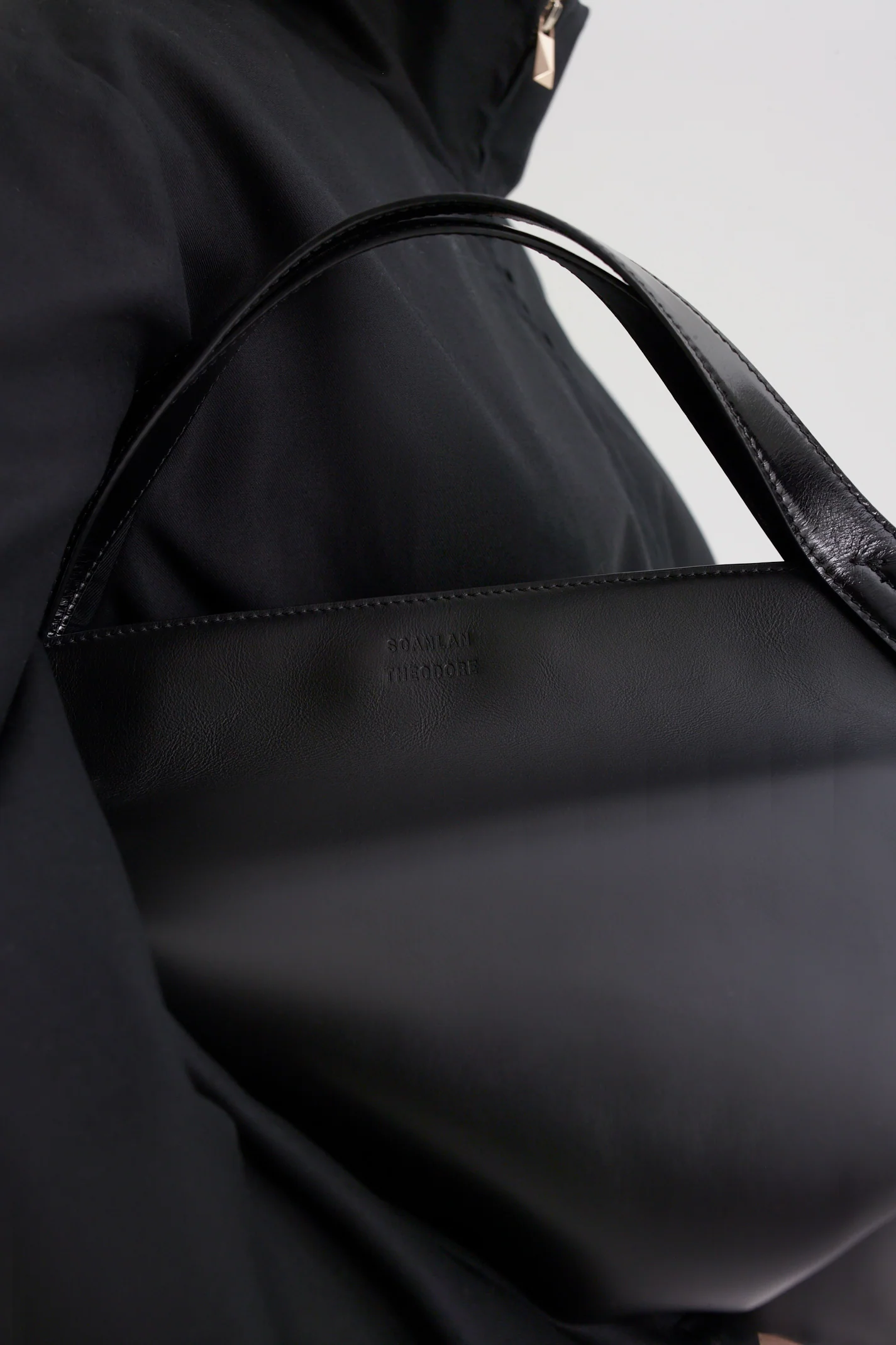 THE CARRY ALL SHOPPER - Image 9
